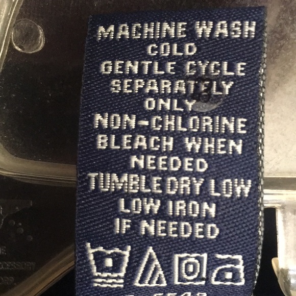 Denim & Co Cotton Stretch Knit Wardrobe Staple Basic Black Top - Picture 8 of 9